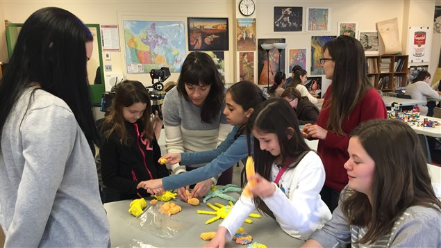 Atelier d'apprentissage du français. Atelier d'apprentissage du français.