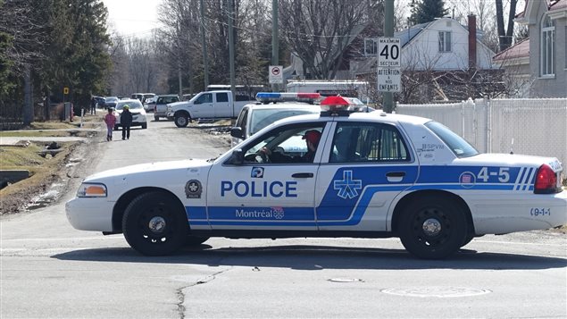 Vaste opération policière en cours dans l'ouest de Montréal Vaste opération policière en cours dans l'ouest de Montréal