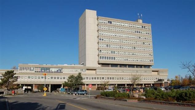 Le campus de l'Université Laurentienne. Le campus de l'Université Laurentienne.