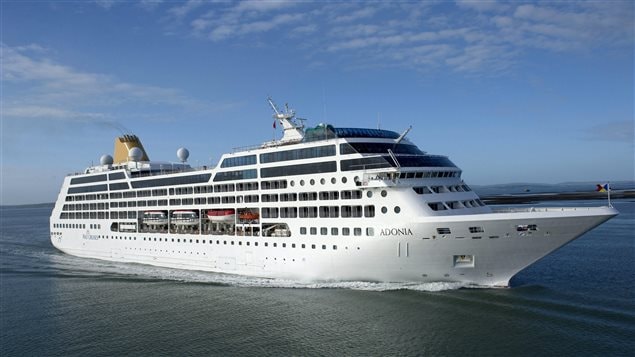 Le bateau de croisière Adonia