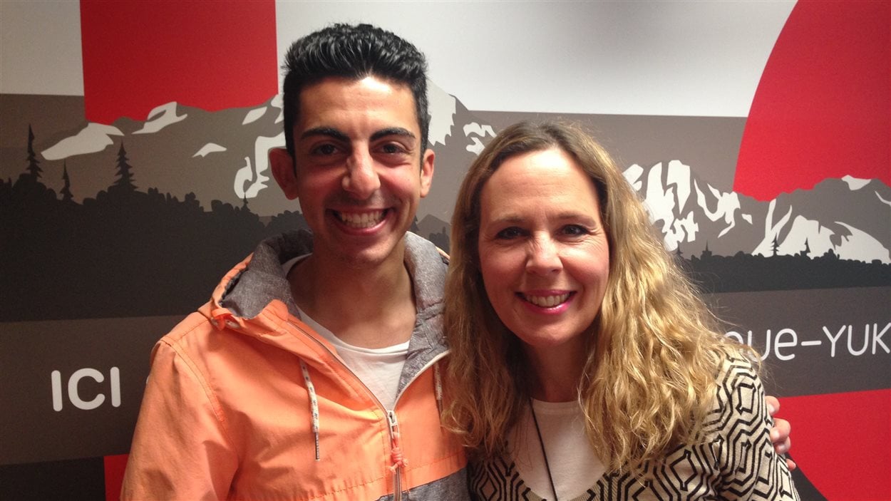 Hasheem Hakeem en compagnie de Célyne Gagnon, à l'émission Le monde chez nous