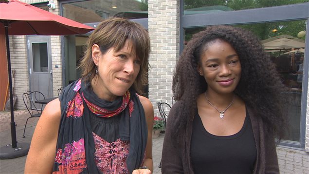 Kelly Bado et Luce Dufault pour la fête de la Saint-Jean-Baptiste au CCFM. Kelly Bado et Luce Dufault pour la fête de la Saint-Jean-Baptiste au CCFM.