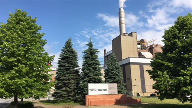 Légère fuite de gaz à l'usine Twin Rivers, à Edmundston - ICI.Radio-Canada.ca