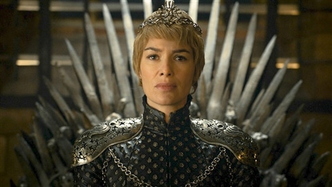 Lena Headey dans une scène de « Game of Thrones » Lena Headey dans une scène de « Game of Thrones »