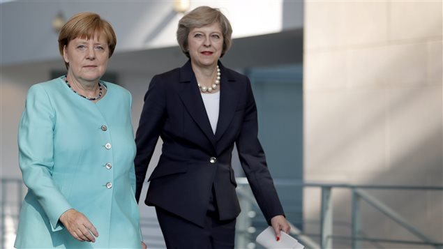 La chancelière allemande Angela Merkel et la première ministre de Grande-Bretagne, Theresa May La chancelière allemande Angela Merkel et la première ministre de Grande-Bretagne, Theresa May