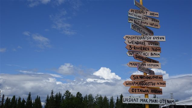 Le Festival Innu Nikamu rassemble les gens de partout. Le Festival Innu Nikamu rassemble les gens de partout.