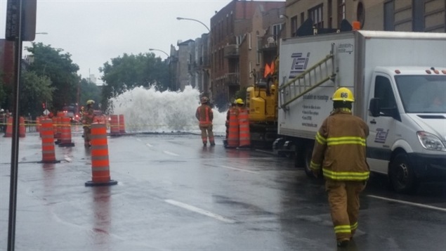 Les pompiers sont sur place dans le quartier Saint-Henri.