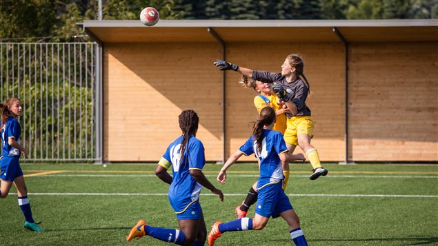 Une partie de soccer Une partie de soccer