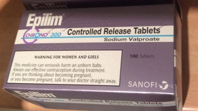 Un exemple d’avertissement aux femmes enceintes sur les médicaments contre l’épilepsie, imposé en Grande-Bretagne. Un exemple d’avertissement aux femmes enceintes sur les médicaments contre l’épilepsie, imposé en Grande-Bretagne.