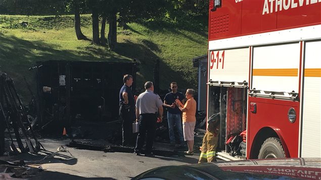 Un homme tué dans l'explosion d'un cabanon à Atholville, au N.-B. - ICI.Radio-Canada.ca