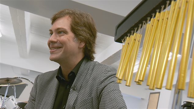Le pianiste Steve Barakatt a conseillé le collège dans son projet de Centre d'enseignement et de production musicale. Le pianiste Steve Barakatt a conseillé le collège dans son projet de Centre d'enseignement et de production musicale.
