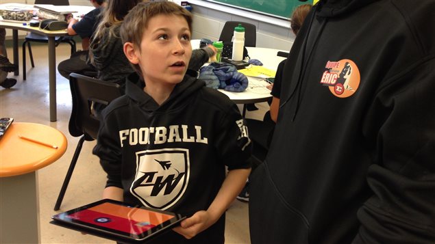 Un jeune de l'école primaire Alexander-Wolff, à Shannon. Un jeune de l'école primaire Alexander-Wolff, à Shannon.