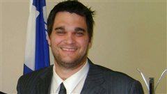 Yan Plante a démissionné de son poste de directeur des enjeux spéciaux et stratégiques au cabinet du premier ministre Couillard. Yan Plante a démissionné de son poste de directeur des enjeux spéciaux et stratégiques au cabinet du premier ministre Couillard.