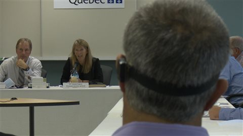 Chantale Duguay, PDG du CISSS, répond aux questions de la salle Chantale Duguay, PDG du CISSS, répond aux questions de la salle
