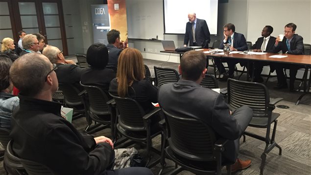 L'Assemblée générale du Conseil de développement économique de l'Alberta s'est déroulée jeudi soir à Calgary. L'Assemblée générale du Conseil de développement économique de l'Alberta s'est déroulée jeudi soir à Calgary.