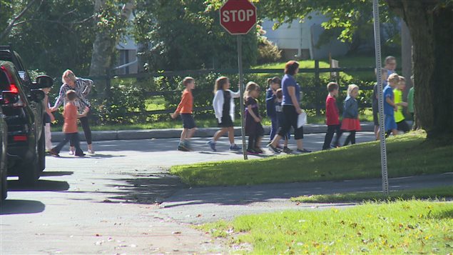 Toutes les écoles de l'Île-du-Prince-Édouard ont été évacuées mercredi. Toutes les écoles de l'Île-du-Prince-Édouard ont été évacuées mercredi.