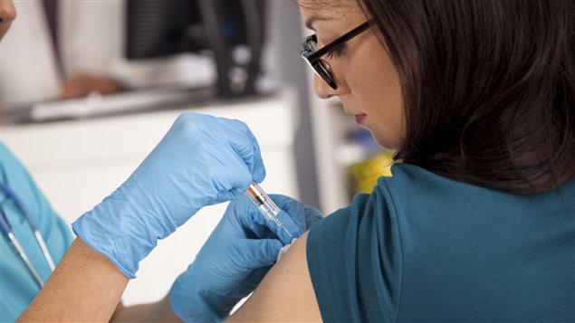 Le Depo-Provera est un contraceptif qui nécessite une injection tous les trois mois. Le Depo-Provera est un contraceptif qui nécessite une injection tous les trois mois.