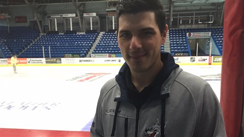 L'entraîneur des gardiens des Wolves, Miguel Beaudry. L'entraîneur des gardiens des Wolves, Miguel Beaudry.