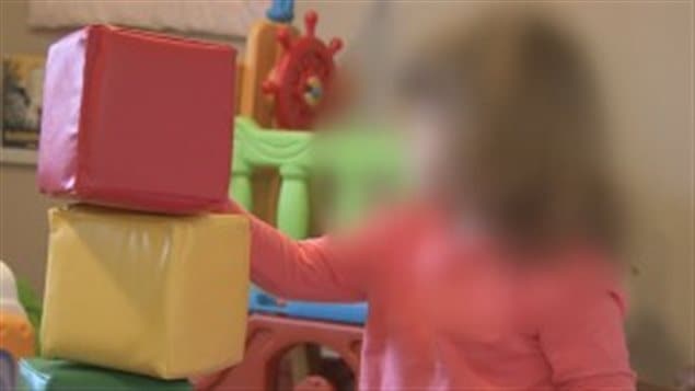 S.S., une petite fille qui a été retirée de sa famille d'accueil sur l'île de Vancouver par le ministère des Enfants et du Développement de la famille de la Colombie-Britannique. S.S., une petite fille qui a été retirée de sa famille d'accueil sur l'île de Vancouver par le ministère des Enfants et du Développement de la famille de la Colombie-Britannique.