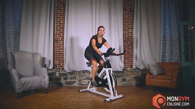 Mon gym en ligne.com propose notamment des séances de spinning. Mon gym en ligne.com propose notamment des séances de spinning.