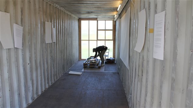Le Catalyseur d’Imaginaires Urbains est implanté dans Le Virage, un espace réel composé de conteneurs aménagés. Le Catalyseur d’Imaginaires Urbains est implanté dans Le Virage, un espace réel composé de conteneurs aménagés.