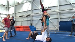 Laurent Duvernay-Tardif au Cirque du Soleil