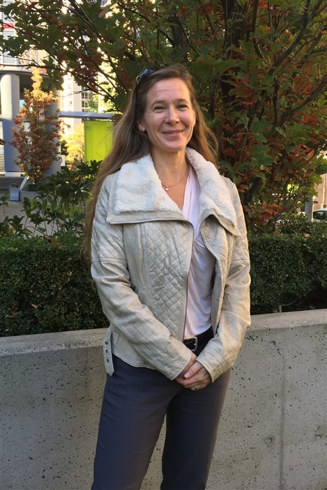 Renée Lanctot, sexologue à Vancouver, vit elle même dans le « lifestyle » Renée Lanctot, sexologue à Vancouver, vit elle même dans le « lifestyle »