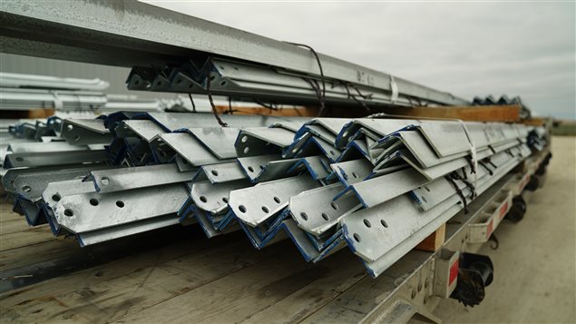 Jyoti Americas manufacturait des pièces en acier pour Hydro-Manitoba dans le cadre du projet de ligne de transmission Bipole III. Jyoti Americas manufacturait des pièces en acier pour Hydro-Manitoba dans le cadre du projet de ligne de transmission Bipole III.