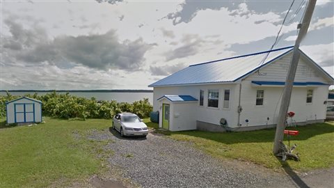La propriété de James Bates avant les pluies diluviennes qui se sont abattues sur le Cap-Breton la semaine dernière. La propriété de James Bates avant les pluies diluviennes qui se sont abattues sur le Cap-Breton la semaine dernière.