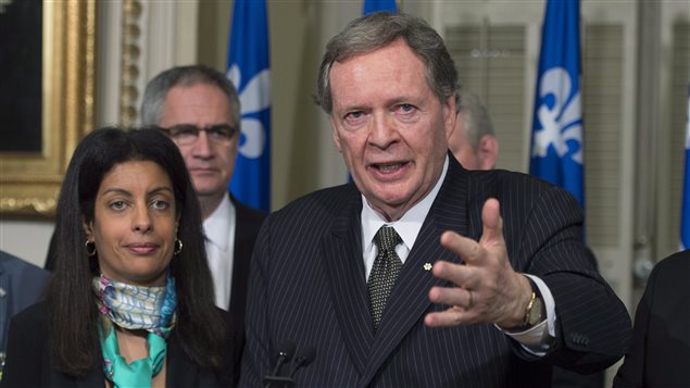 La ministre de l'Économie du Québec, Dominique Anglade et le négociateur en chef du Québec dans le dossier du bois d'oeuvre, Raymond Chrétien La ministre de l'Économie du Québec, Dominique Anglade et le négociateur en chef du Québec dans le dossier du bois d'oeuvre, Raymond Chrétien