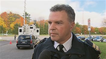 Mario Vézina, capitaine du module des crimes majeurs au SPVQ Mario Vézina, capitaine du module des crimes majeurs au SPVQ