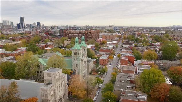 Le quartier Pointe-Saint-Charles - Documentaire « Le chantier des possibles » Le quartier Pointe-Saint-Charles - Documentaire « Le chantier des possibles »