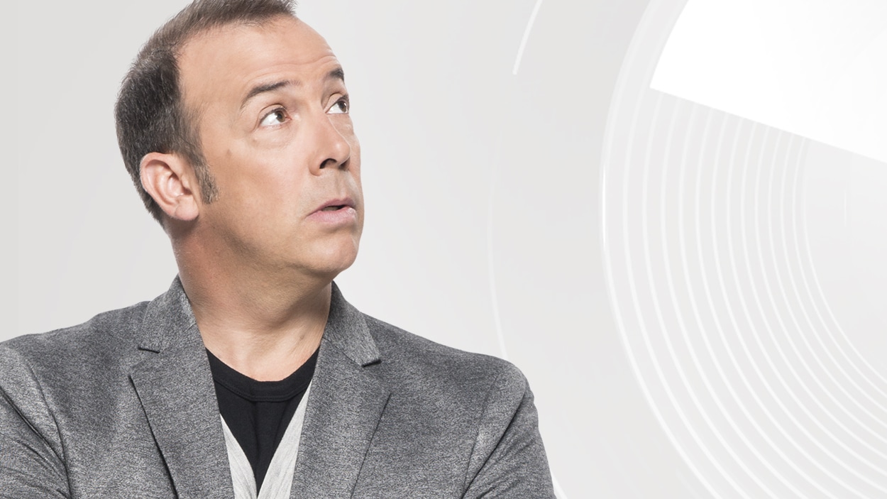 Entrevue avec le journaliste et animateur Jean-Luc Mongrain