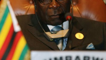 Robert Mugabe au sommet de l'Union africaine Robert Mugabe au sommet de l'Union africaine