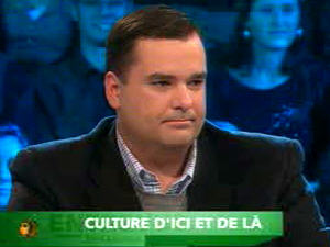 Le ministre du Patrimoine, James Moore Le ministre du Patrimoine, James Moore