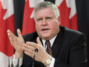 Le Commissaire à l'information du Canada, Robert Marleau. Le Commissaire à l'information du Canada, Robert Marleau.