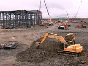 Travaux de construction d'une mine d'or à ciel ouvert en Abitibi (archives) Travaux de construction d'une mine d'or à ciel ouvert en Abitibi (archives)