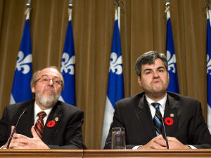 Marc Picard et Éric Caire annonçant qu'ils quittent l'Action démocratique du Québec Marc Picard et Éric Caire annonçant qu'ils quittent l'Action démocratique du Québec