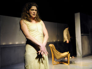 Guillaume Champoux (Benoît), Catherine Florent (Rose). Guillaume Champoux (Benoît), Catherine Florent (Rose).