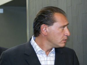 Nick Rizzuto Jr a été assassiné en pleine rue à Montréal. Nick Rizzuto Jr a été assassiné en pleine rue à Montréal.