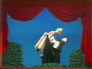 Deux marionnettes de l'émission de « La Boîte à surprises » Deux marionnettes de l'émission de « La Boîte à surprises »