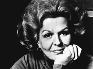 La grande chanteuse d'opéra canadienne Maureen Forrester s'est éteinte à l'âge de 79 ans. La grande chanteuse d'opéra canadienne Maureen Forrester s'est éteinte à l'âge de 79 ans.