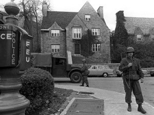 Des soldats à Montréal Des soldats à Montréal