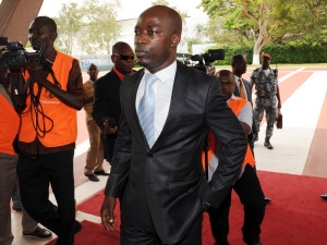 Charles Blé Goudé, ministre de la Jeunesse de Laurent Gbagbo Charles Blé Goudé, ministre de la Jeunesse de Laurent Gbagbo