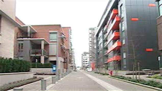 Condominiums à vendre au village olympique Condominiums à vendre au village olympique