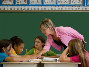 Une professeure et ses élèves Une professeure et ses élèves