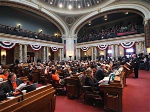 Les représentants du Wisconsin, avant la tenue du vote Les représentants du Wisconsin, avant la tenue du vote