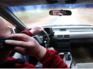 Cellulaire au volant Cellulaire au volant