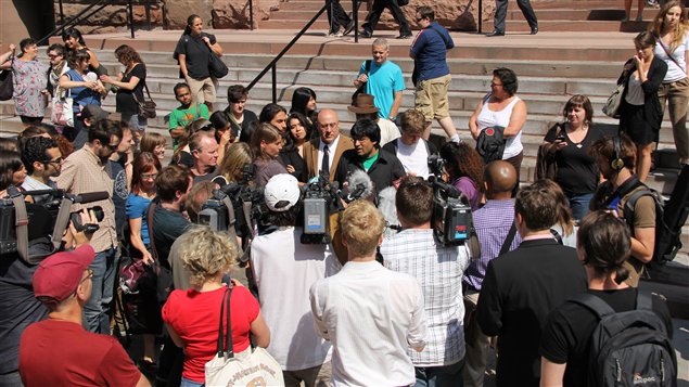 Le point de presse de Jaggi Singh a attiré plusieurs membres de la presse, le 21 juin 2011. Le point de presse de Jaggi Singh a attiré plusieurs membres de la presse, le 21 juin 2011.