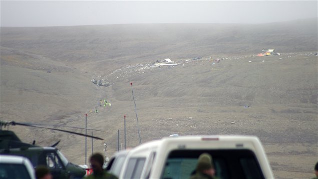 Un avion de First Air s'est écrasé samedi près de Resolute Bay, au Nunavut, faisant 12 morts et trois blessés. Un avion de First Air s'est écrasé samedi près de Resolute Bay, au Nunavut, faisant 12 morts et trois blessés.